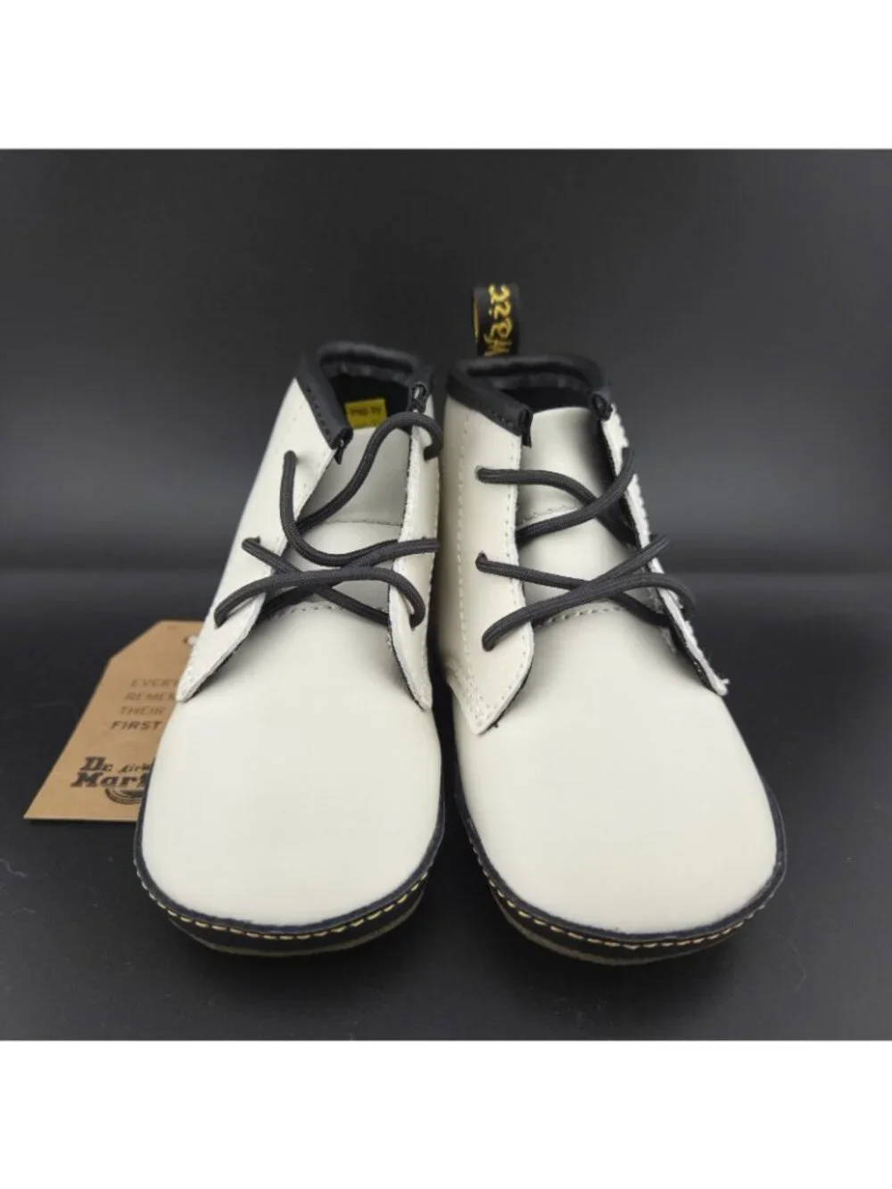 Dr Martens Newborn 1460 Auburn White Leather Crib Booties 20594100 US Size 4